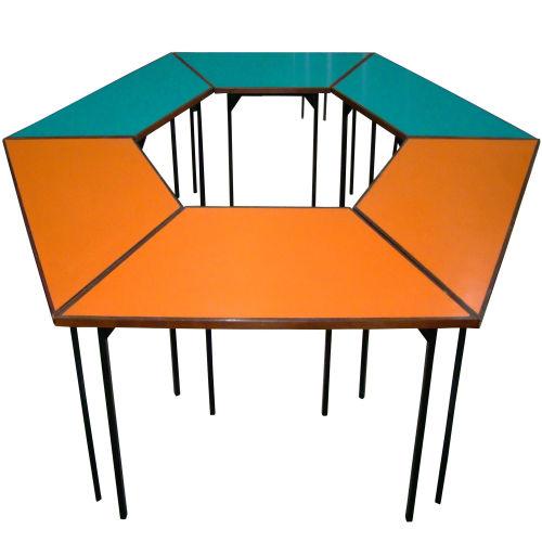 TRAPEZOIDAL TABLE 1400mm x 640mm x 510mm(h)
